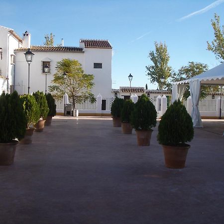 Posada De Jose Mª El Tempranillo Alameda Exterior photo