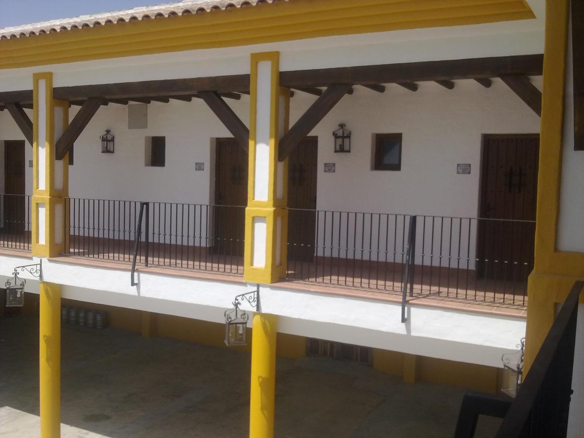 Posada De Jose Mª El Tempranillo Alameda Exterior photo